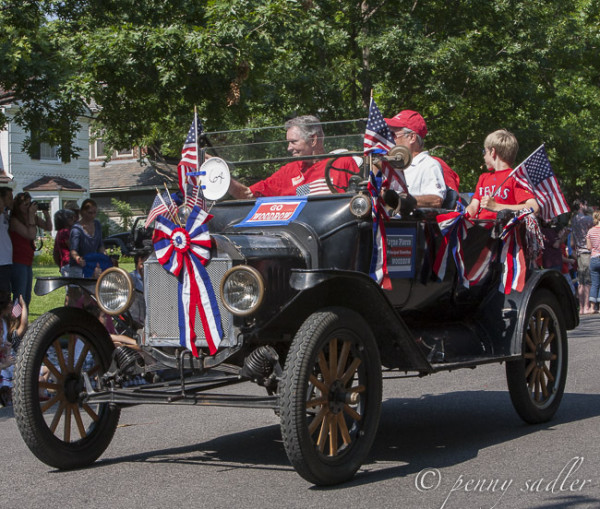 Enjoy a Neighborhood 4th of July