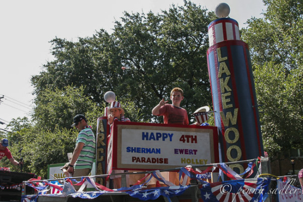 enjoy a neighborhood 4th of July dallas