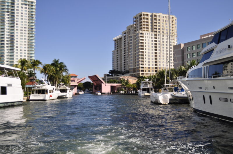 boats on the waters of the intercostal in Ft. Lauderdale, Florida