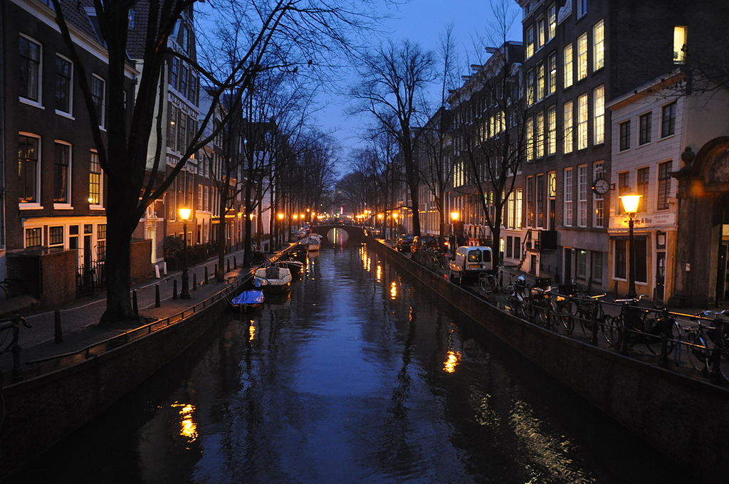 One Day In Amsterdam/ Adventuresofacarryon.com
