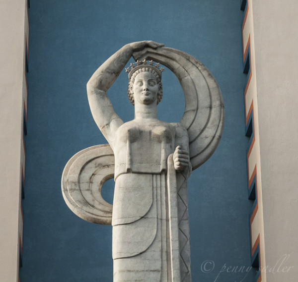 Art Deco treasure in Dallas, @PennySadler 2014