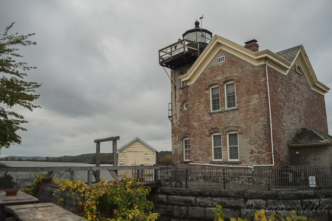 The Saugerties Lighthouse is a Bed and Breakfast in Saugerties,New York