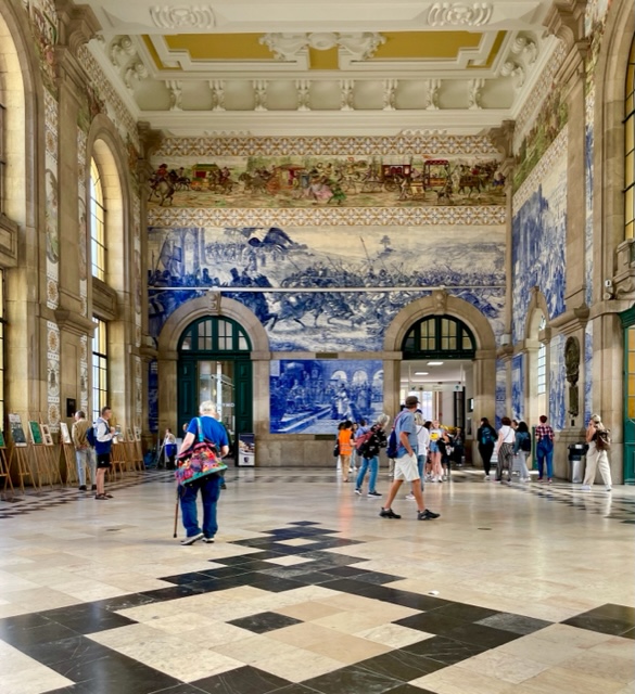 Sao Bento Station Porto, Portugal