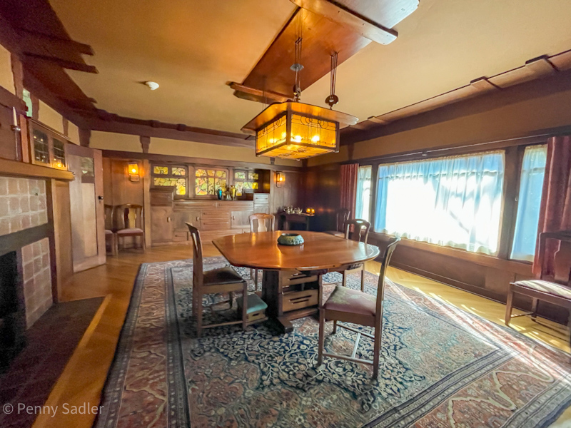 Interior Craftsman house, pasadena