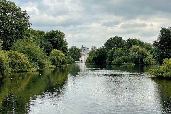 St James Park, London, UK